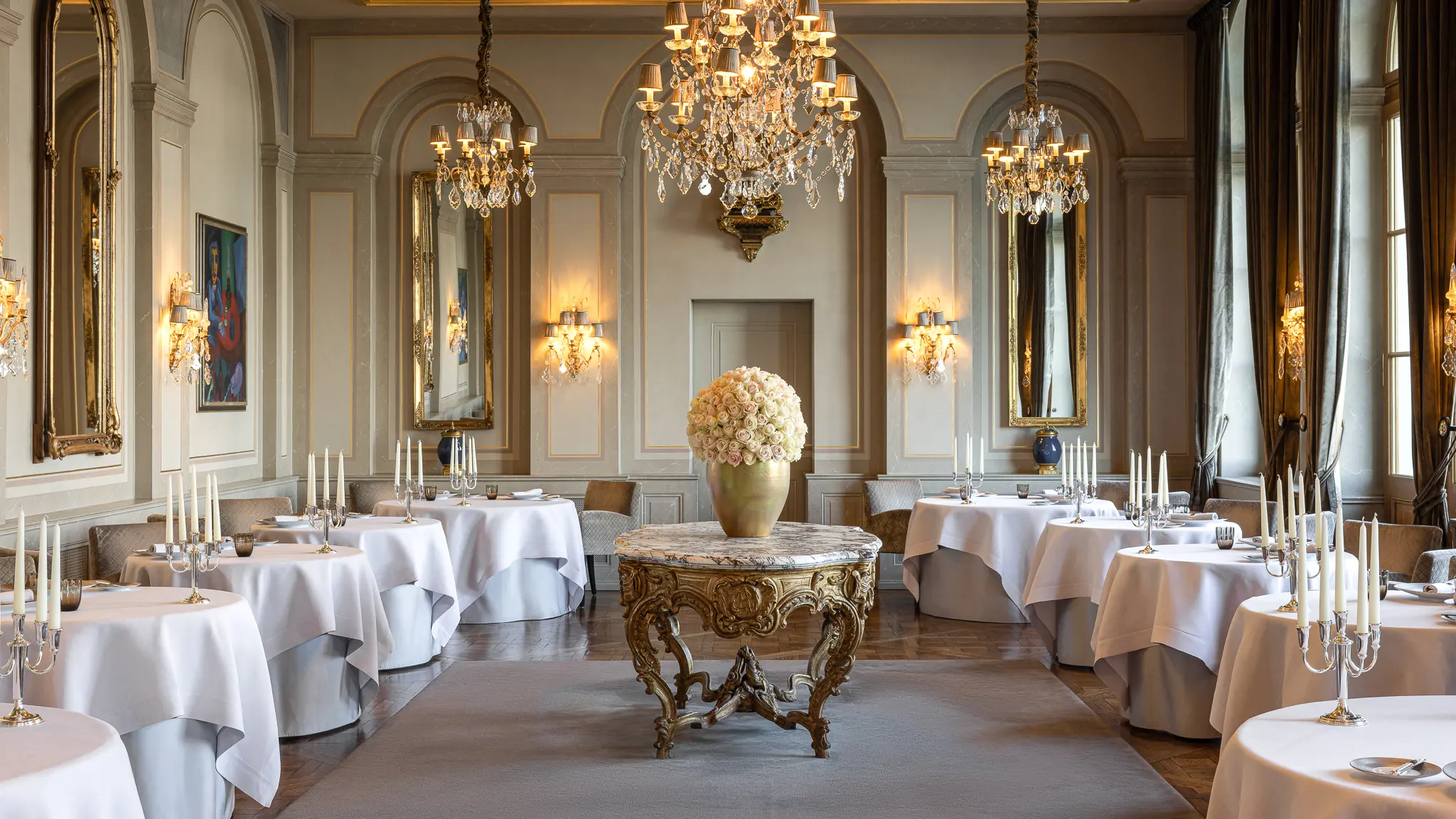 Cheval Blanc by Peter Knogl